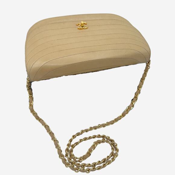 Authentic Vintage Beige Lambskin Chanel Halfmoon w 24k gold plated hardware - Picture 14 of 16